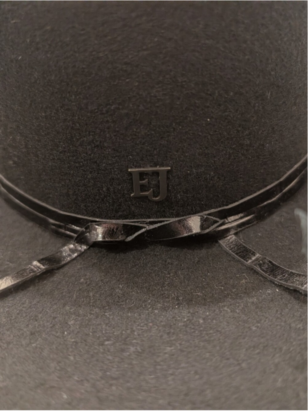 Eric Javits | Jade Wool Fedora Hat In Black - Picture 8 of 15